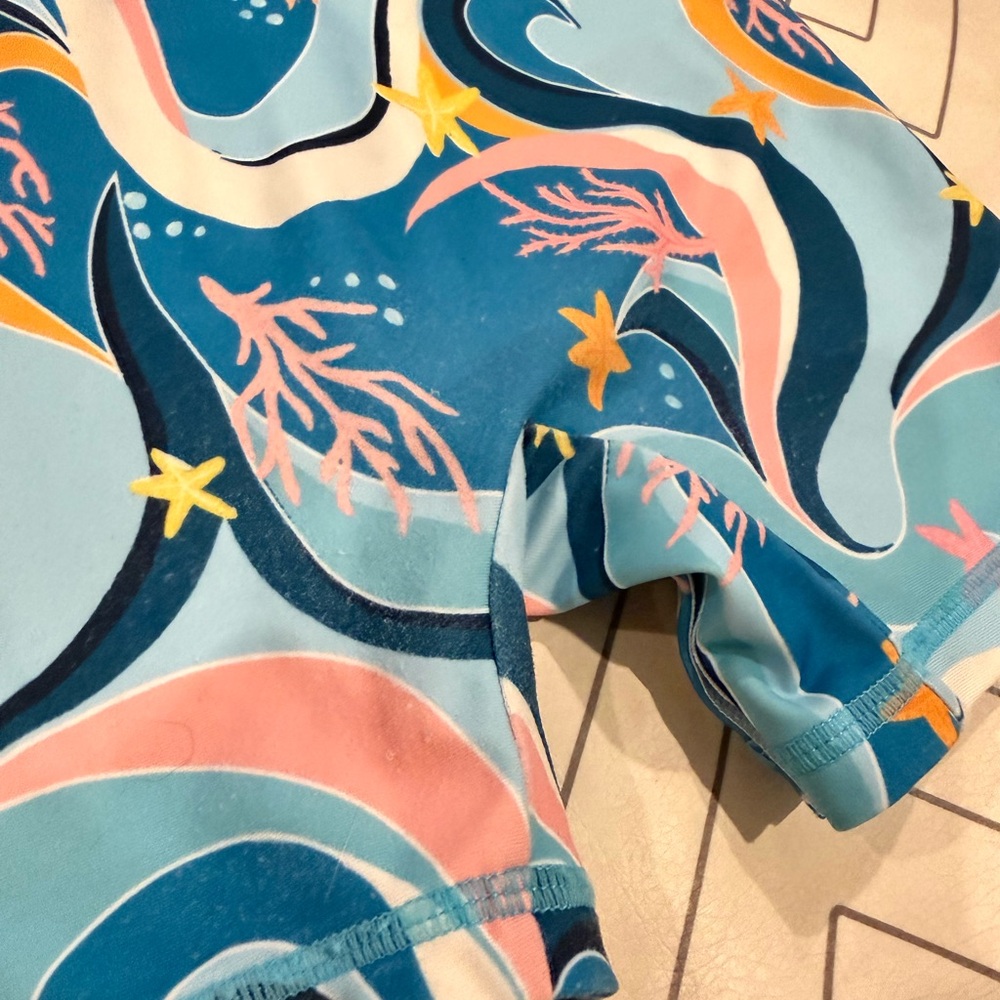 Mott50 x Maisonette Bright Wave Swimsuit - Picture 11 of 14